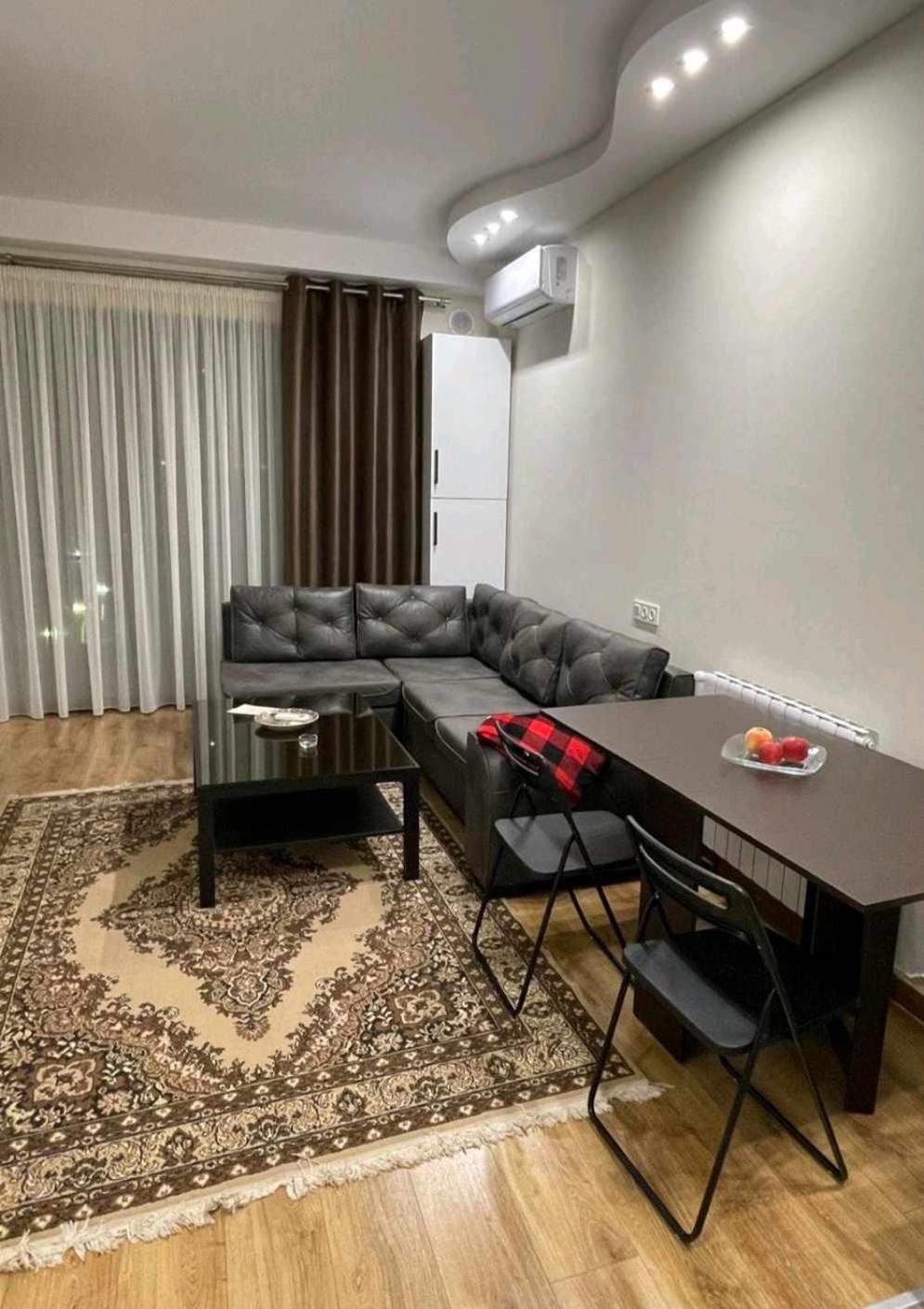 Apartment - "Exclusive" Тбилиси Екстериор снимка